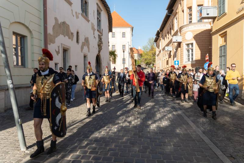 2025_04_12_varosi keresztut_105.jpg